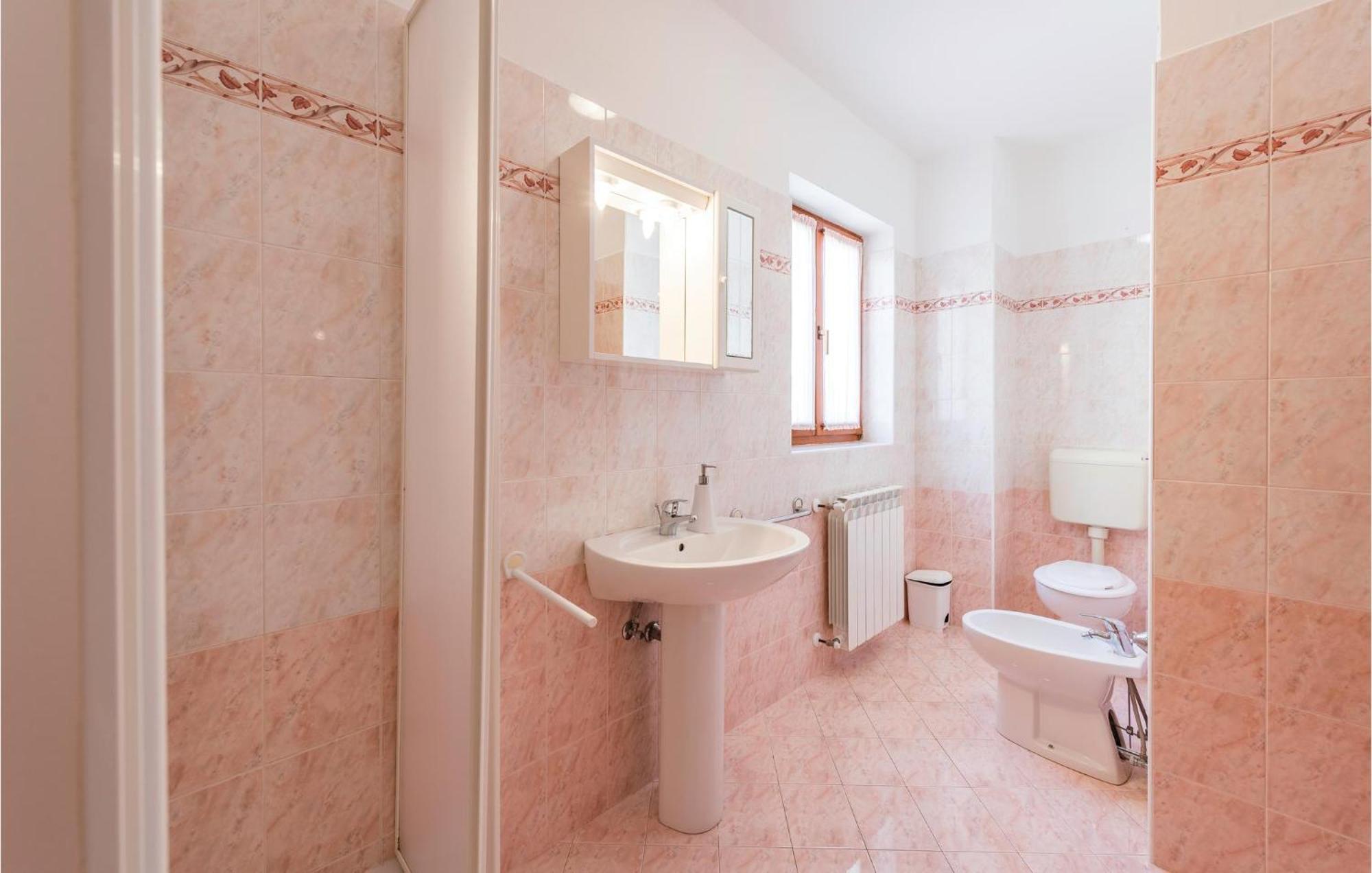 Amazing Apartment In Rabac With Kitchen Exteriör bild